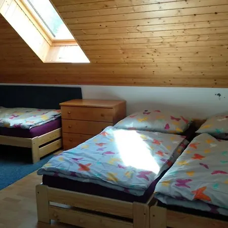 Prazdninovy Dum S Vyhrivanym Bazenem V Srdci Ceskeho Raje *