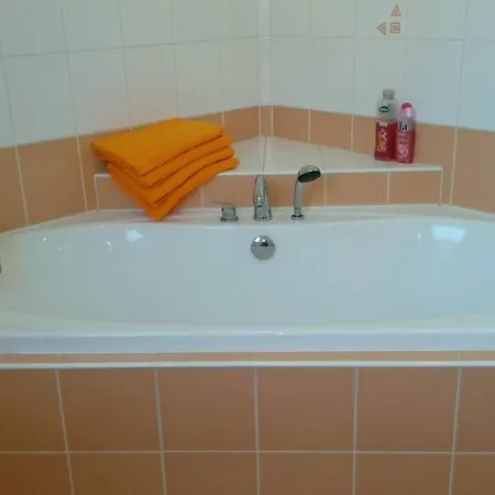 بيت للعطل Prazdninovy Dum S Vyhrivanym Bazenem V Srdci Ceskeho Raje
